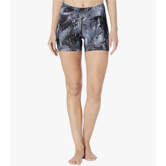 TYR Women's Storm Kalani Short Size S - Picture 1 of 4